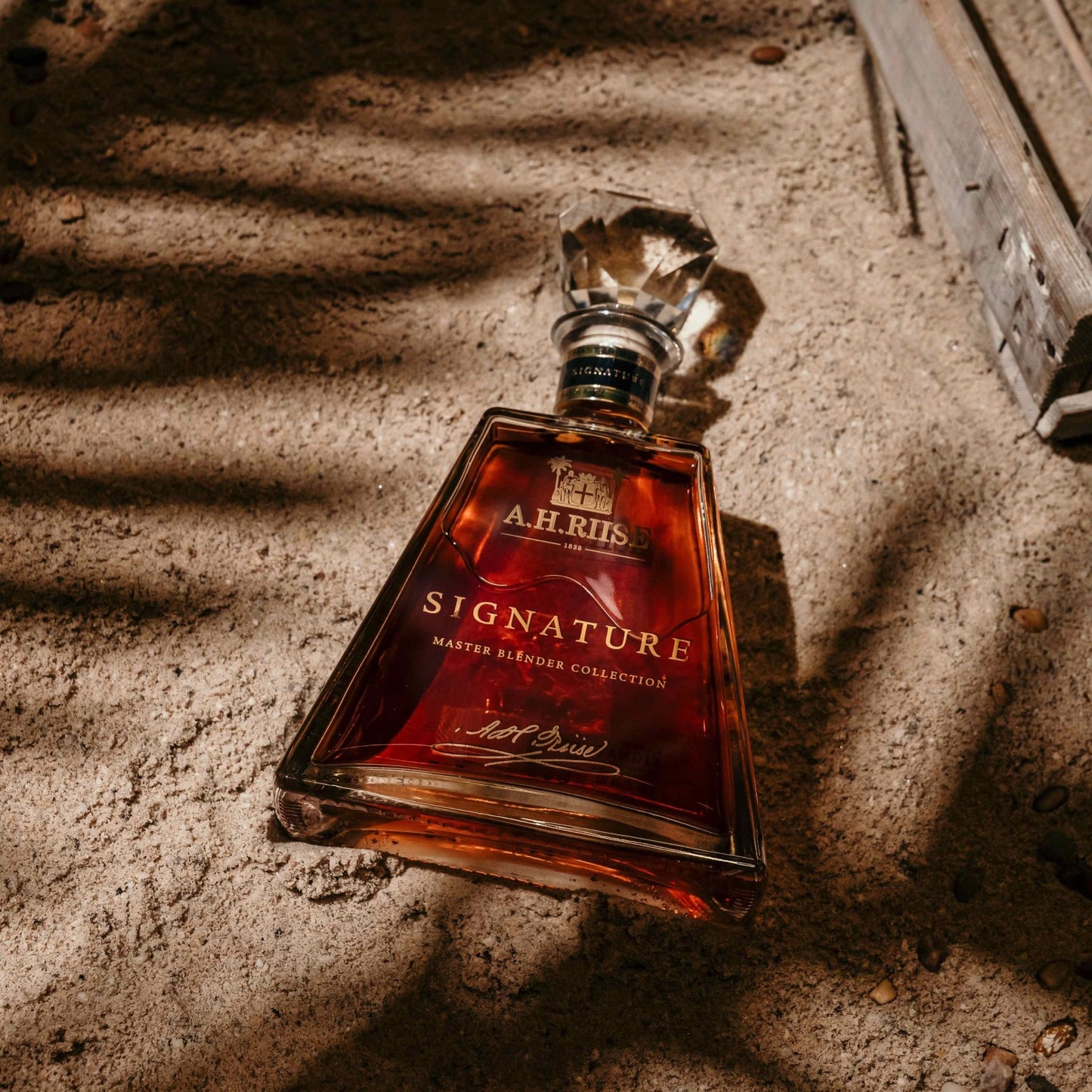 A.H RIISE SIGNATURE – 43.9% 70CL - The Beverage Merchants